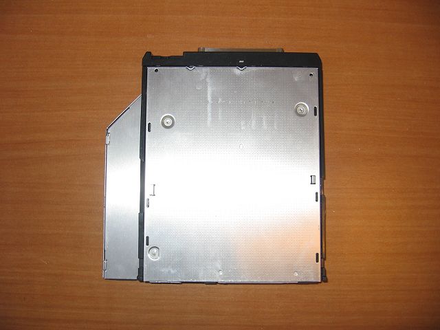 Complete Ultrabay 2000 UJ-840